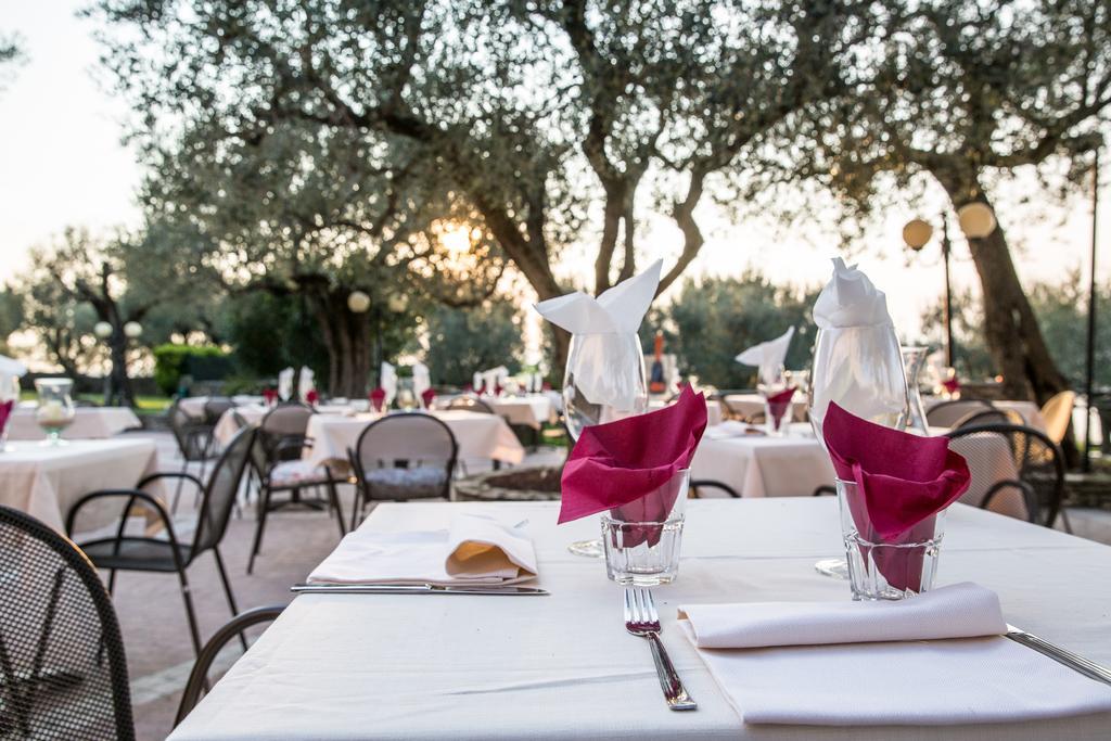 Hotel Ideal Sirmione Eksteriør bilde